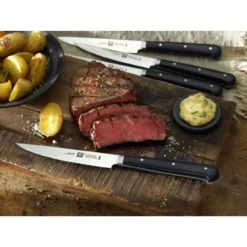 Zwilling - Forged 4 Piece Steak Knife Set 7 Zwilling - Forged 4 Piece Steak Knife Set -Kitchen Supplies Store 000010796 25630.1649260832