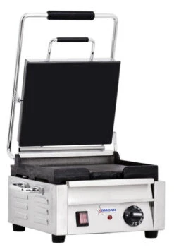 Omcan - 10" X 11" Single Panini Grill With Top And Bottom Smooth Grill Surface - 21464