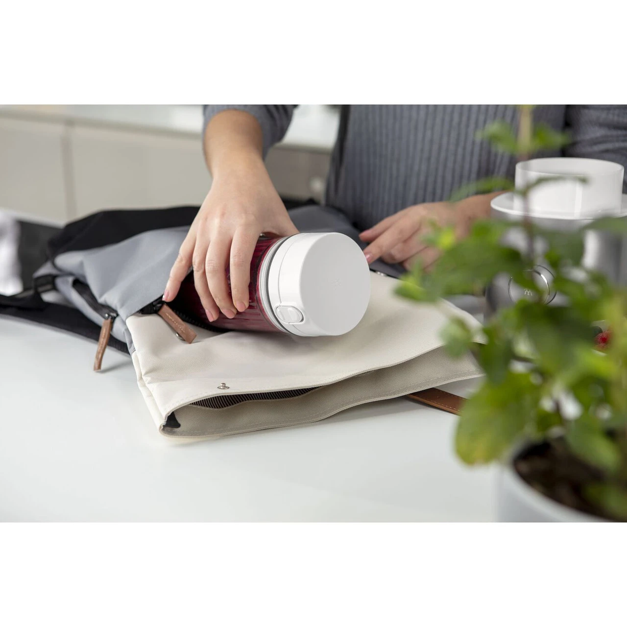 Zwilling - Enfinigy Personal Blending Jar .55L Silver 2 Zwilling - Enfinigy Personal Blending Jar .55L Silver - Image 2