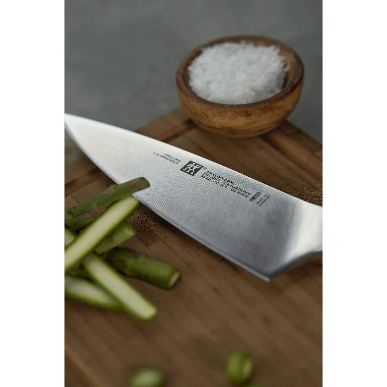 Zwilling - Pro 7" Chef's Knife 5 Zwilling - Pro 7" Chef's Knife - Image 5