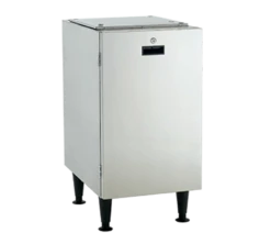 Scotsman - Stand With Door - 16.5 In X 32 In - HST16-A