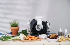 Ankarsrum - Vegetable Slicer/Shredder Attachment -Kitchen Supplies Store Ankarsrum Assistent Original Gronsaker 1 1000x 72160.1660750453