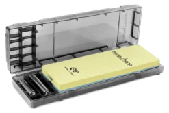 Global - 8.25 X 2.75 X .75" MinoSharp 1000/8000 Grit Combination Water Stone Kit - 472