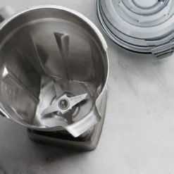 Vitamix - 48 Oz Stainless Steel Container -Kitchen Supplies Store Stainless PDP BladeLid 1 51170.1651769287