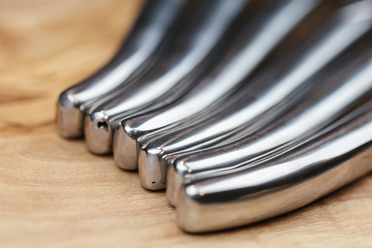 Vanderlinden - Laguiole Exclusive Line 6 Stainless Steel Steak Knives 10 Vanderlinden - Laguiole Exclusive Line 6 Stainless Steel Steak Knives - Image 10