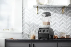 Vitamix - Explorian E310 2 H.P. Blender With 48 Oz Container - 64068 19 Vitamix - Explorian E310 2 H.P. Blender With 48 Oz Container - 64068 -Kitchen Supplies Store e310 black nutbutter 05930.1600872306