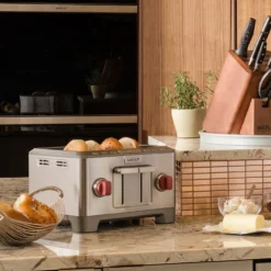 Wolf Gourmet - Four Slice Toaster, 1800 Watts, Stainless Steel Construction 7 Wolf Gourmet - Four Slice Toaster, 1800 Watts, Stainless Steel Construction -Kitchen Supplies Store wgtr104s lifestyle 2000 69213.1646757931